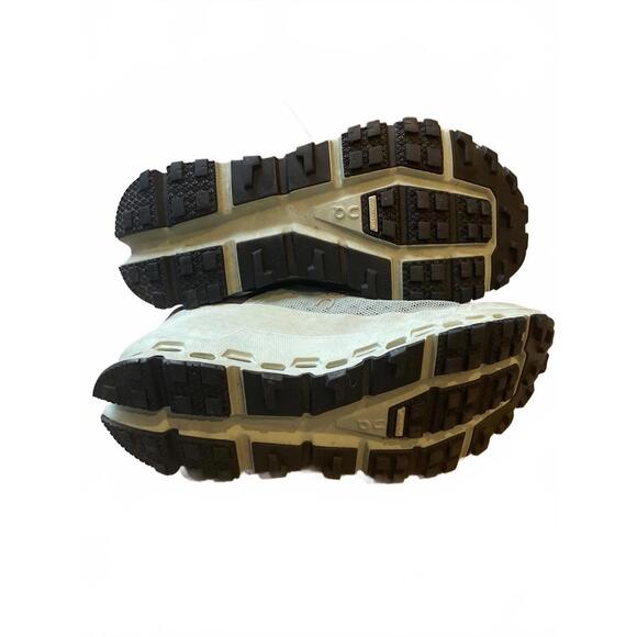 On Running Cloud Waterproof Running Shoes Women's 6.5 Green - Picture 6 of 9